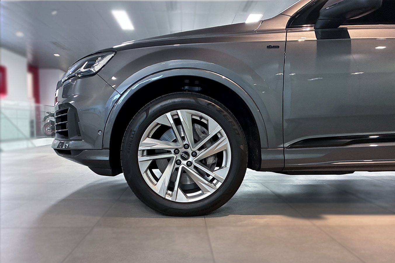 Q7  SLINE 